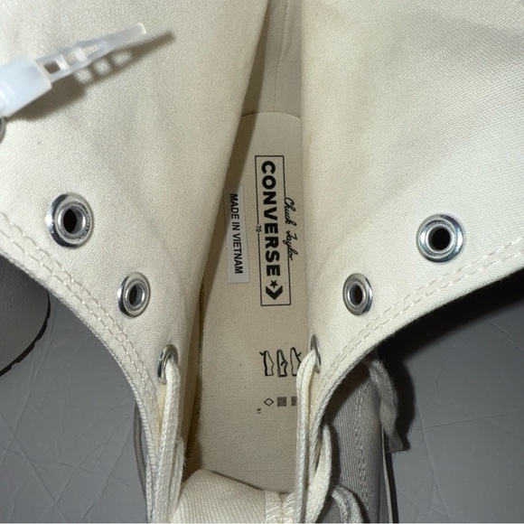 Converse White Heeled Boots - Picture 9 of 11